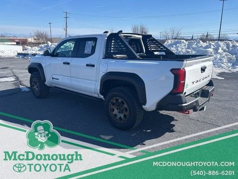 Certified 2025 Toyota Tacoma Trailhunter w/ Tow Tech Package image 33