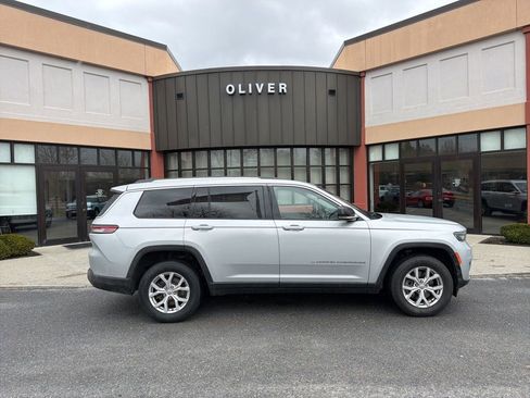 Used 2021 Jeep Grand Cherokee L Limited image 8