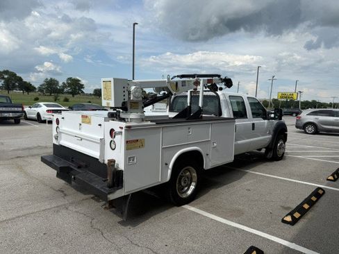 Used 2015 Ford F450 XL image 3