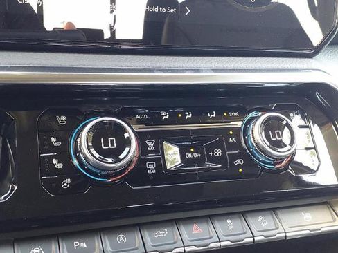 New 2024 GMC Sierra 1500 Denali image 8