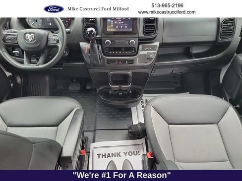 Used 2024 RAM ProMaster 2500 w/ Convenience Group FWD image 10