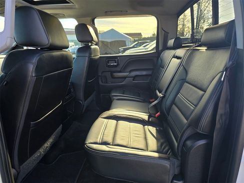 Used 2018 GMC Sierra 1500 Denali w/ Denali Ultimate Package image 16