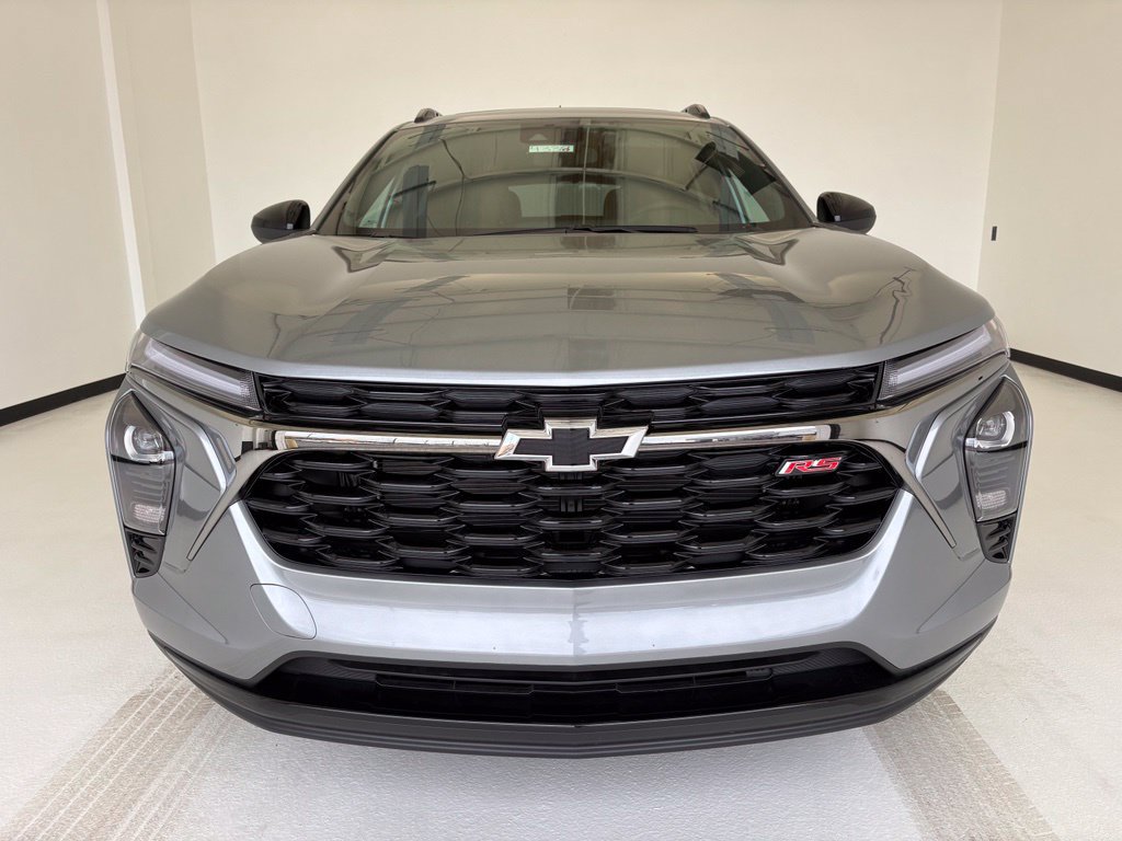 New 2026 Chevrolet Trax RS w/ Sunroof Package FWD image 16