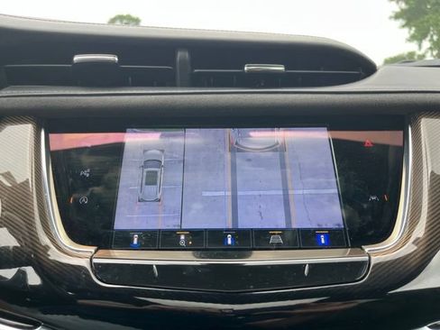 Used 2023 Cadillac XT6 Sport w/ Platinum Package AWD/4WD image 30