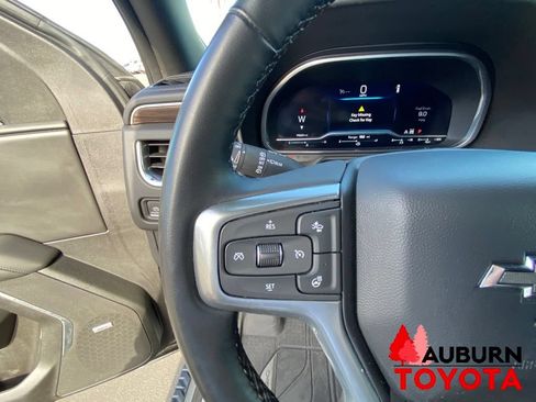 Used 2023 Chevrolet Suburban Z71 w/ Luxury Package AWD/4WD image 46