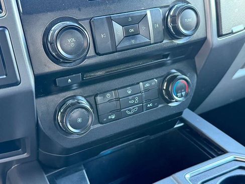 Used 2018 Ford F150 XLT w/ Equipment Group 301A Mid AWD/4WD image 32