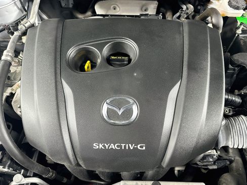 Used 2021 MAZDA CX-5 Touring FWD image 28