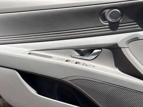 New 2026 Hyundai Elantra Sport FWD image 8