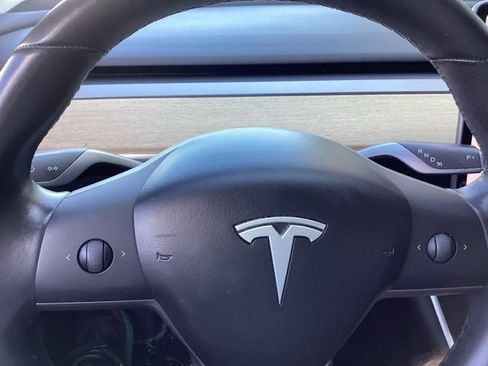 Used 2018 Tesla Model 3 Long Range AWD/4WD image 27