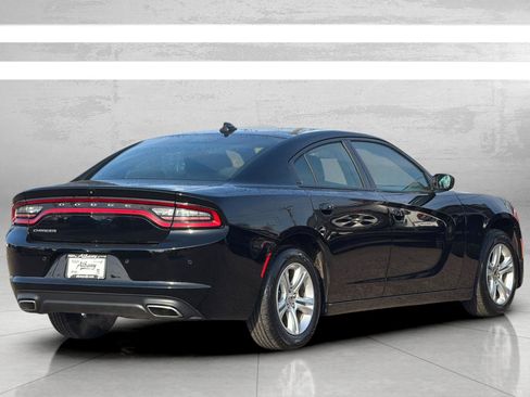 Used 2023 Dodge Charger SXT image 5