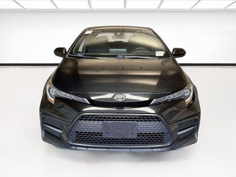 Used 2020 Toyota Corolla SE FWD image 2