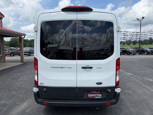 Used 2024 Ford Transit 350 XLT RWD image 5