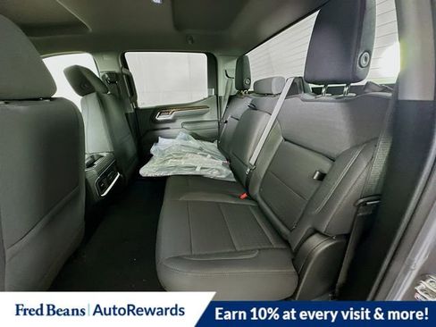 New 2026 GMC Sierra 1500 Elevation image 14