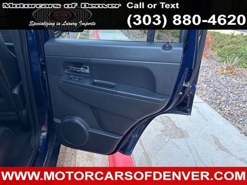 Used 2012 Jeep Liberty Sport image 20