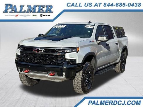Used 2025 Chevrolet Silverado 1500 ZR2 w/ Technology Package image 1