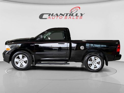 Used 2012 RAM 1500 Express image 2