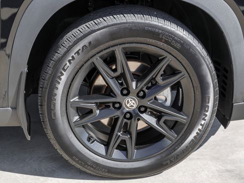 Used 2025 Toyota Grand Highlander AWD Hybrid image 10