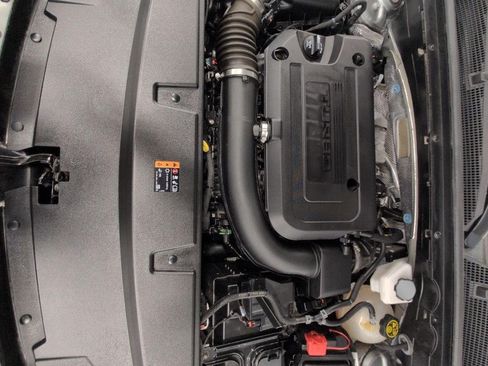Used 2023 Buick Envision Avenir AWD/4WD image 9