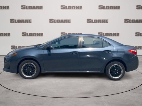 Used 2019 Toyota Corolla LE FWD image 2