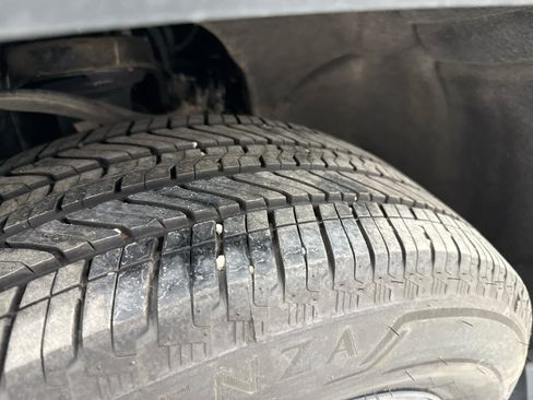 Certified 2025 GMC Sierra 1500 Elevation AWD/4WD image 9
