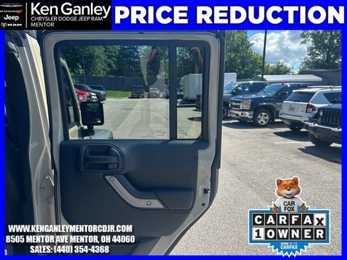 Used 2018 Jeep Wrangler Unlimited Sport S AWD/4WD image 19
