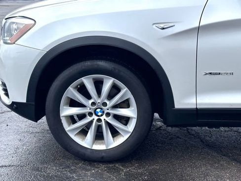 Used 2017 BMW X3 xDrive28i image 8