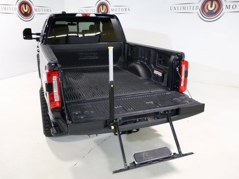 Used 2023 Ford F250 Lariat w/ Lariat Ultimate Package image 21