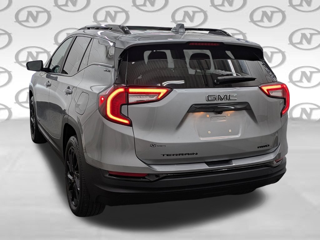Used 2023 GMC Terrain SLE w/ Driver Convenience Package AWD/4WD image 27