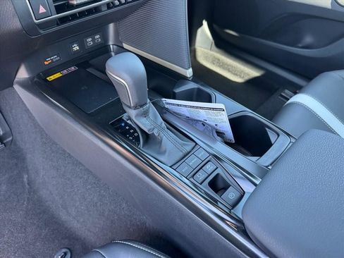New 2026 Toyota Camry SE w/ Convenience Package FWD image 18