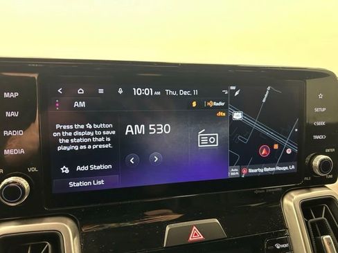 Used 2023 Kia Sorento S image 36