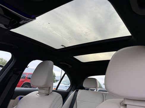 New 2025 Mercedes-Benz C 300 Sedan image 2