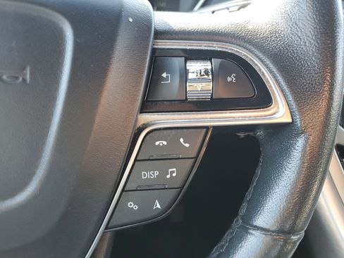 Used 2019 Lincoln Nautilus FWD image 21