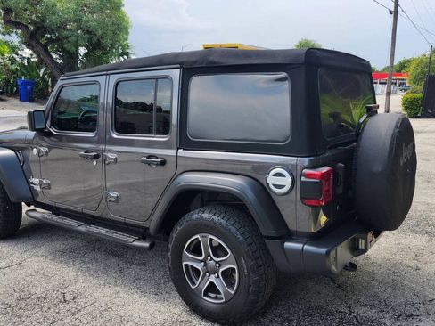 Used 2020 Jeep Wrangler Unlimited Sport S AWD/4WD image 8