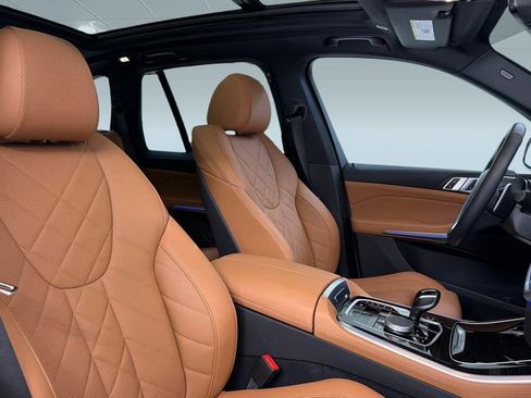 Certified 2023 BMW X5 sDrive40i w/ Climate Comfort Package RWD image 32