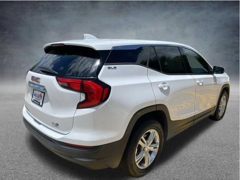 Used 2020 GMC Terrain SLE FWD image 7