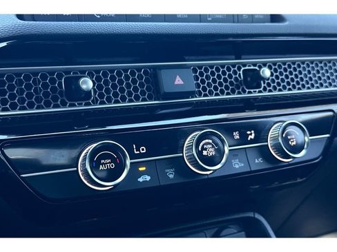 Certified 2025 Honda Civic Sport image 22