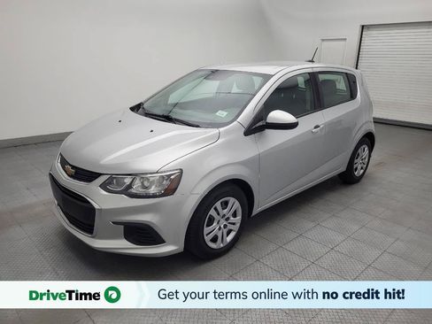 Used 2020 Chevrolet Sonic LT FWD image 1