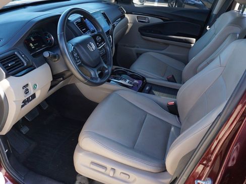 Used 2019 Honda Pilot Elite image 13