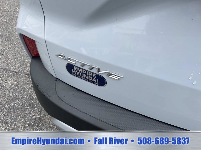 Used 2025 Ford Escape Active AWD/4WD image 6
