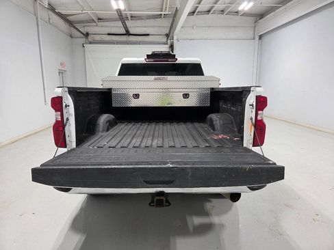 Used 2024 Chevrolet Silverado 2500 W/T w/ WT Fleet Convenience Package AWD/4WD image 5