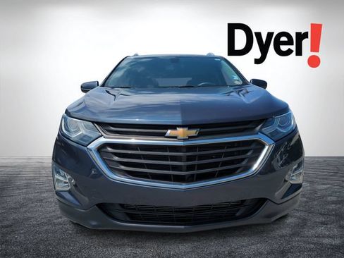 Used 2018 Chevrolet Equinox LT w/ Sun & Infotainment Package FWD image 9