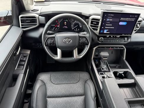 Used 2022 Toyota Tundra SR5 w/ SR5 Premium Package AWD/4WD image 27
