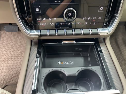 New 2026 GMC Yukon XL Denali w/ Sun & Power Step Package image 18