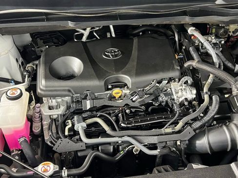 Used 2023 Toyota Sienna XLE image 34