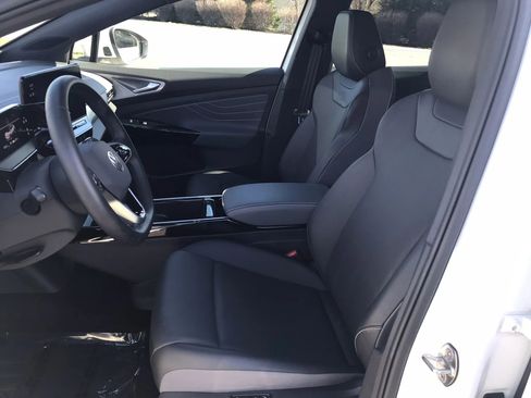 Used 2023 Volkswagen ID.4 Pro S Plus image 14