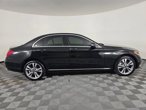 Used 2021 Mercedes-Benz C 300 4MATIC Sedan image 2
