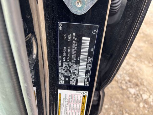 Used 2025 Toyota 4Runner SR5 image 29