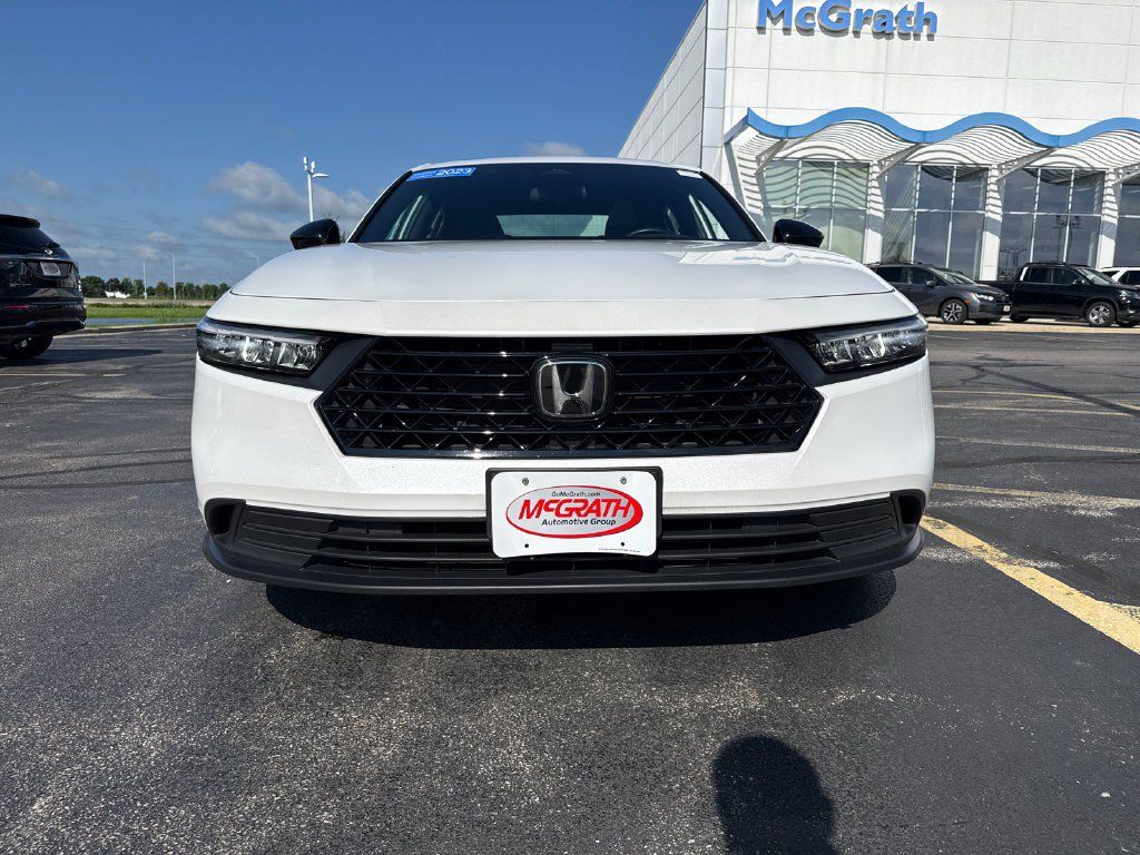 Certified 2023 Honda Accord Sport image 11