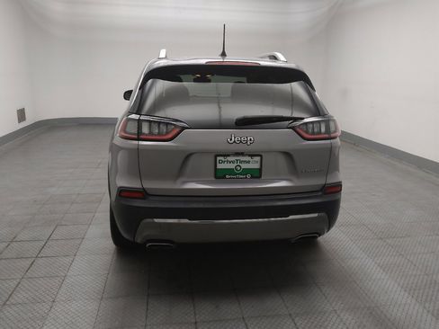 Used 2019 Jeep Cherokee Limited w/ Luxury Group FWD image 6