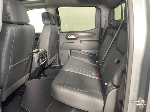 New 2026 GMC Sierra 1500 SLT w/ SLT Premium Plus Package AWD/4WD image 16